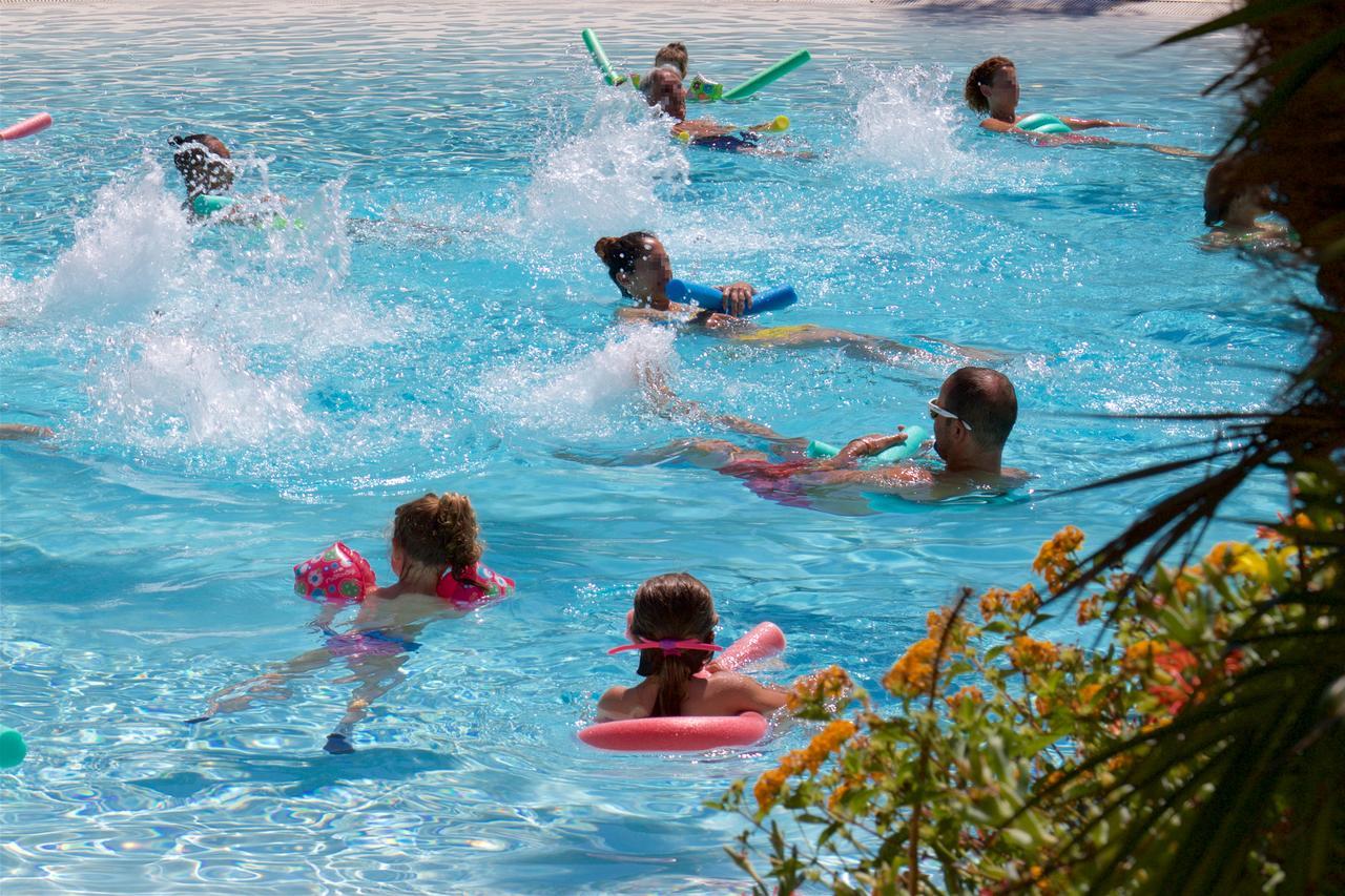 Camping Villaggio L'Ultima Spiaggia Bari Sardo Luaran gambar